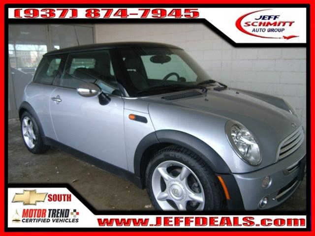 Mini Cooper XLT Fx4 Pkg Hatchback