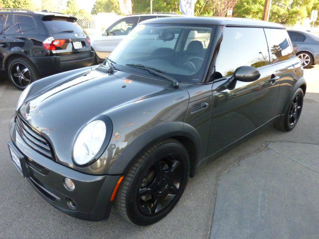 Mini Cooper 2006 photo 1