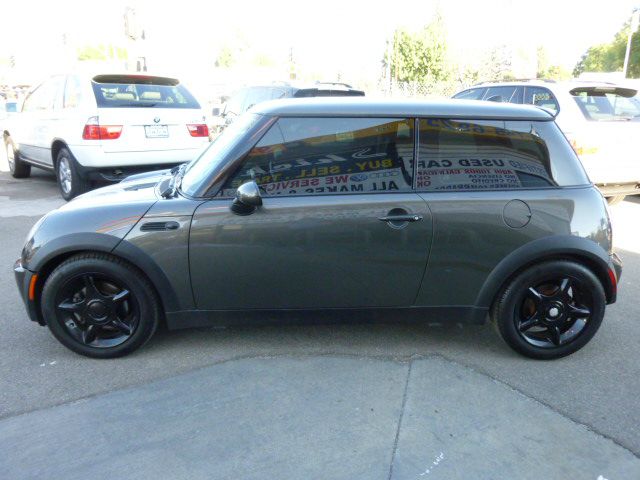 Mini Cooper 2006 photo 2