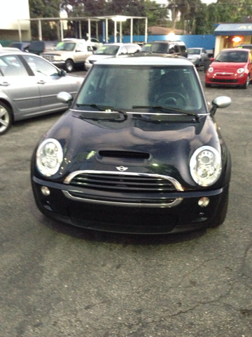 Mini Cooper 2006 photo 1