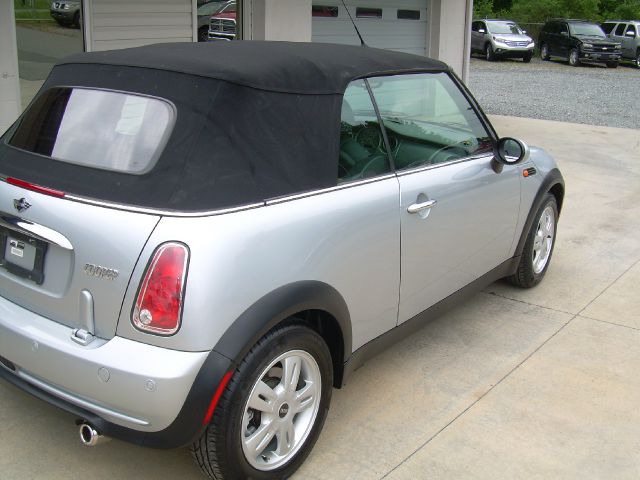Mini Cooper 2006 photo 15
