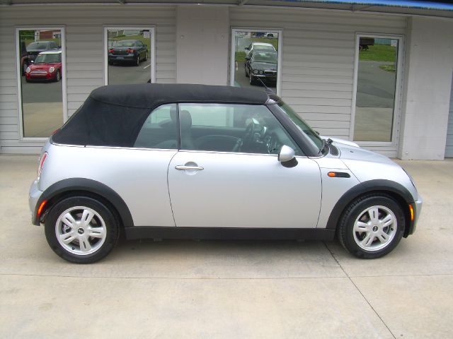 Mini Cooper 2006 photo 18