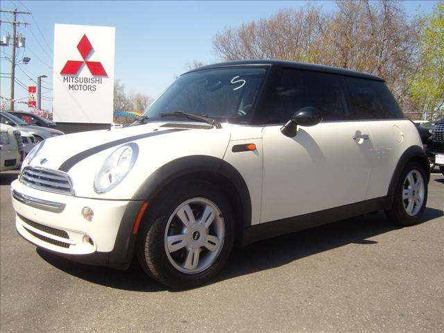 Mini Cooper Leather/loaded Hatchback