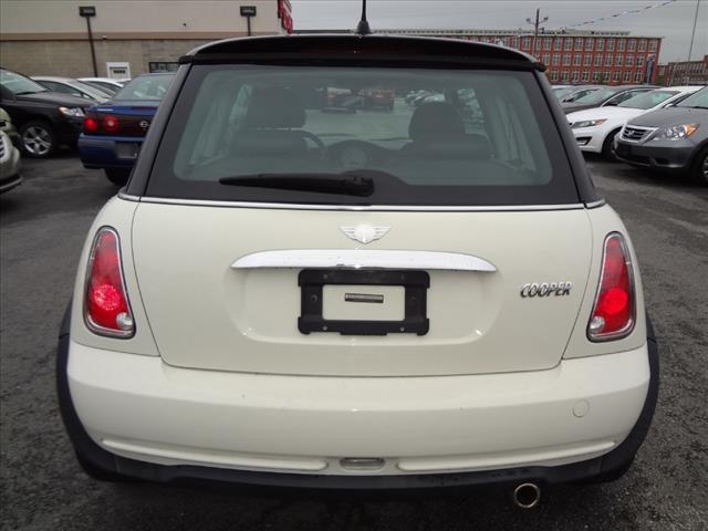 Mini Cooper 2006 photo 3
