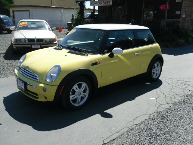 Mini Cooper 2006 photo 2