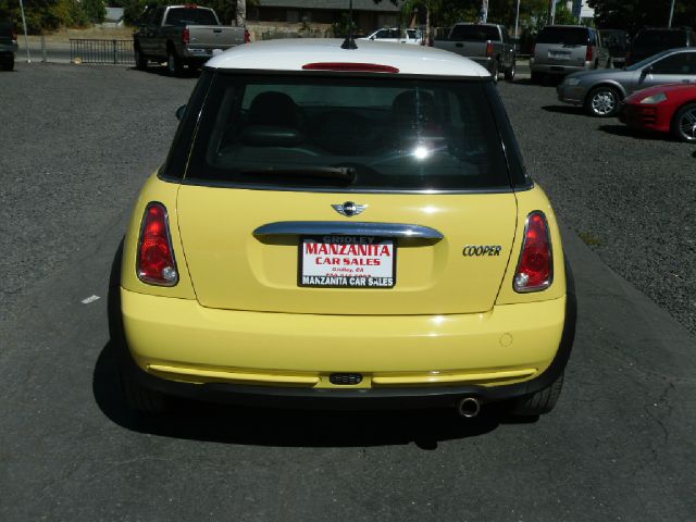 Mini Cooper 2006 photo 4