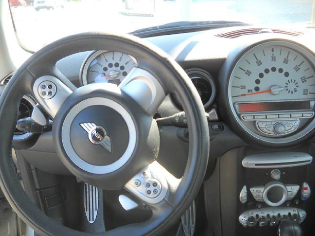 Mini Cooper 2007 photo 12