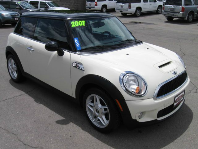 Mini Cooper 2007 photo 10