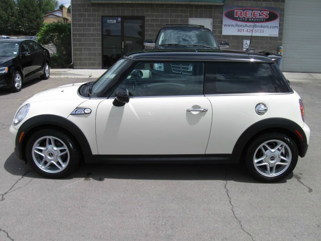 Mini Cooper 2007 photo 12
