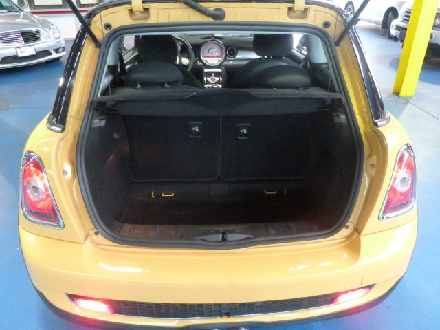 Mini Cooper 2008 photo 10