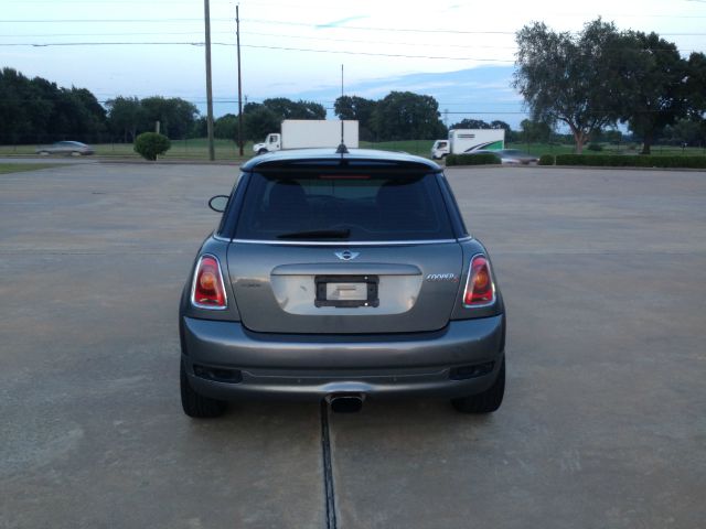 Mini Cooper 2008 photo 2