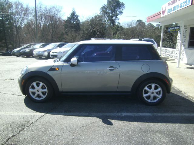 Mini Cooper 2008 photo 1