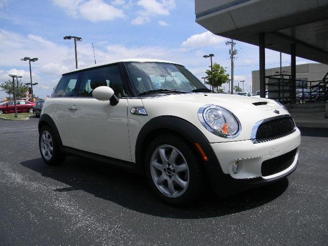Mini Cooper 2009 photo 2