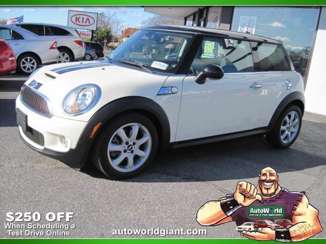 Mini Cooper XR Hatchback