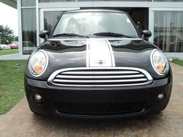 Mini Cooper 2009 photo 1