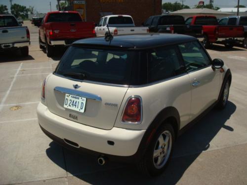 Mini Cooper 2009 photo 2
