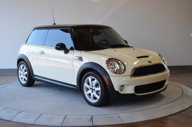 Mini Cooper 2009 photo 1