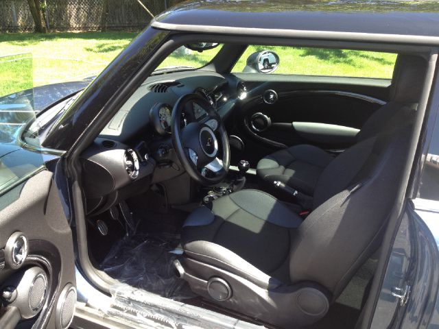 Mini Cooper 2009 photo 21