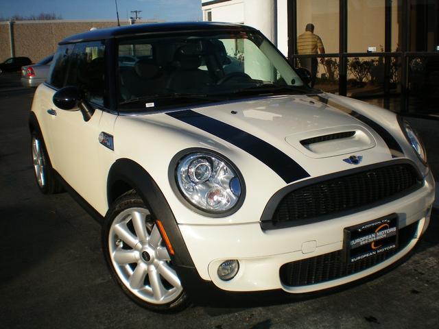 Mini Cooper 2009 photo 1