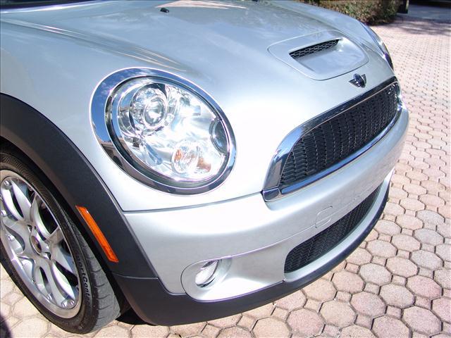 Mini Cooper XR Hatchback