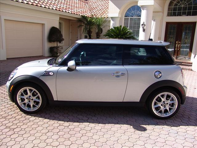 Mini Cooper 2009 photo 10