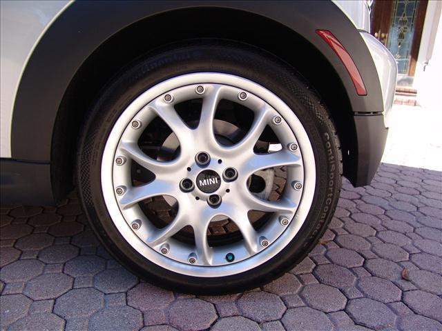 Mini Cooper 2009 photo 14