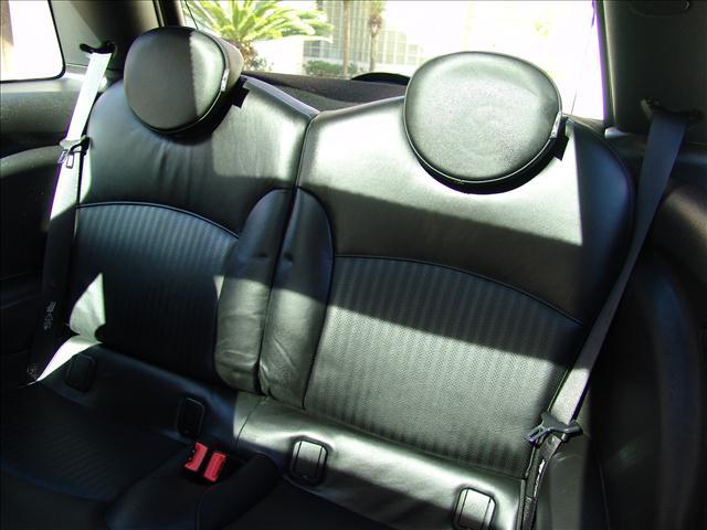 Mini Cooper 2009 photo 21