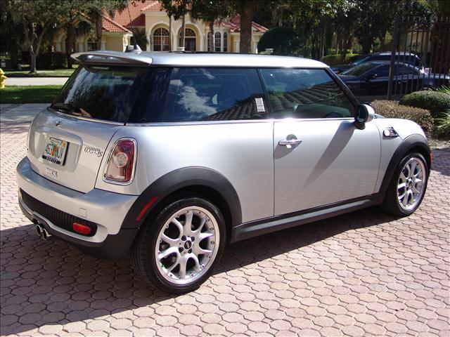 Mini Cooper 2009 photo 36