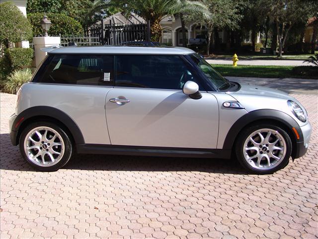 Mini Cooper 2009 photo 48