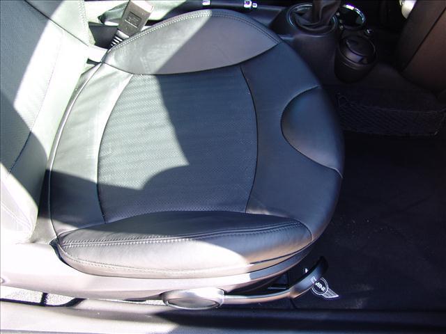 Mini Cooper 2009 photo 6
