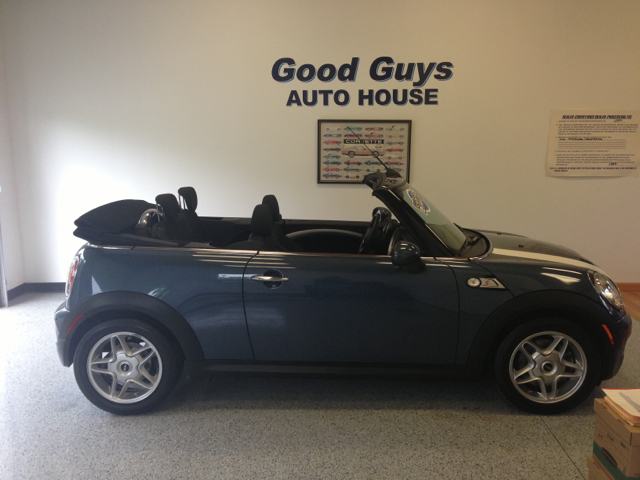 Mini Cooper 3.5L R350 AWD Convertible