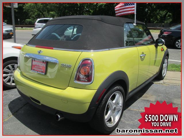 Mini Cooper 2010 photo 14