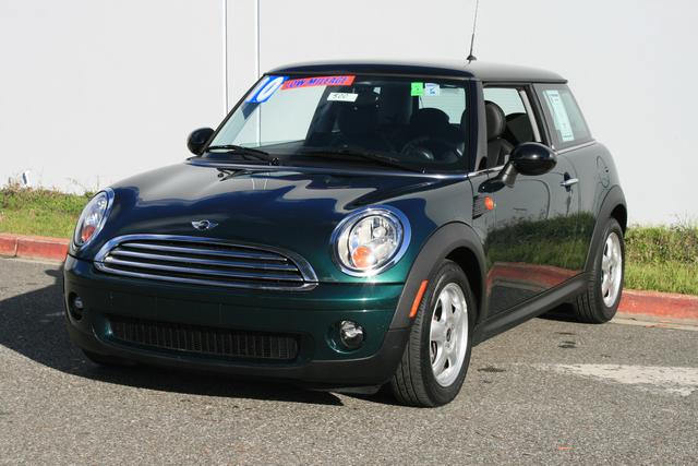Mini Cooper Base Unspecified