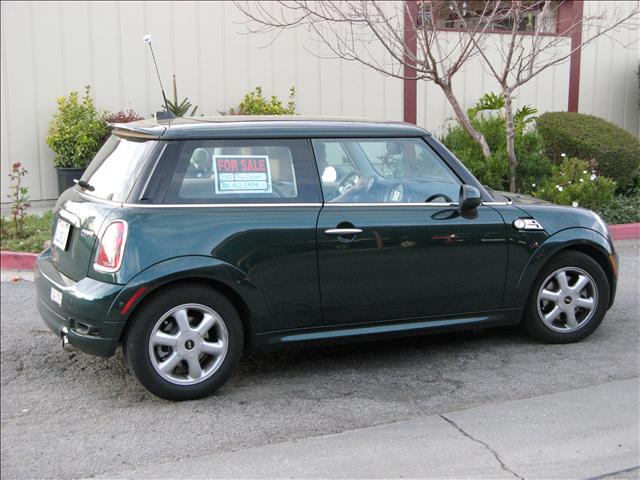 Mini Cooper 2010 photo 3