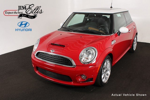 Mini Cooper 550i Sedan V8 M Sport Package WE Finance Unspecified