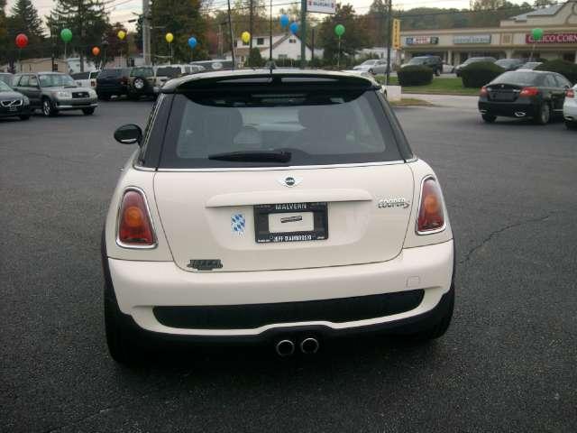 Mini Cooper 2010 photo 5