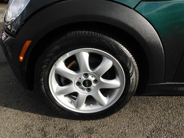 Mini Cooper 2010 photo 2