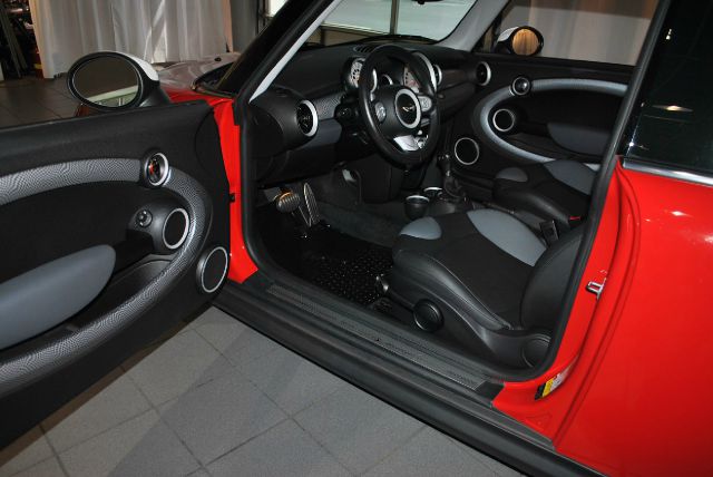 Mini Cooper 2010 photo 3