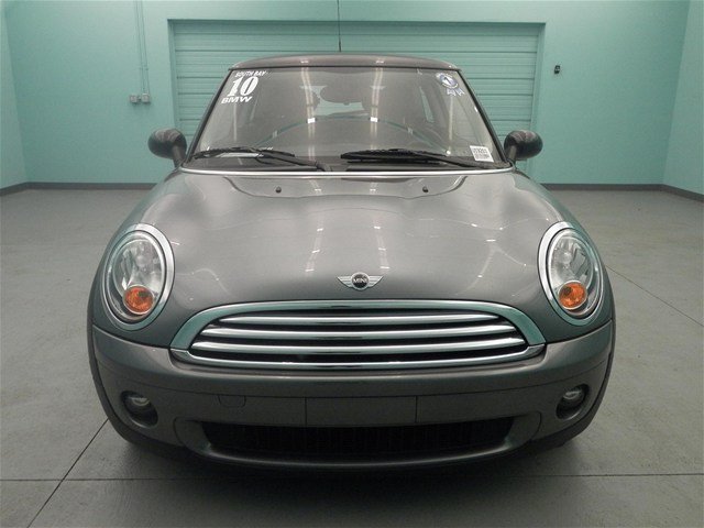 Mini Cooper 2010 photo 1