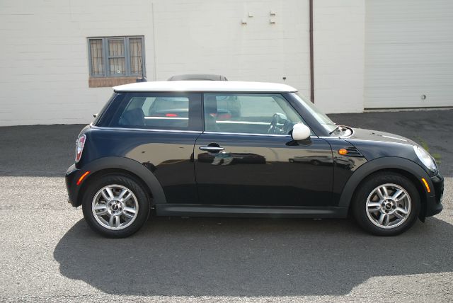 Mini Cooper 2012 photo 3