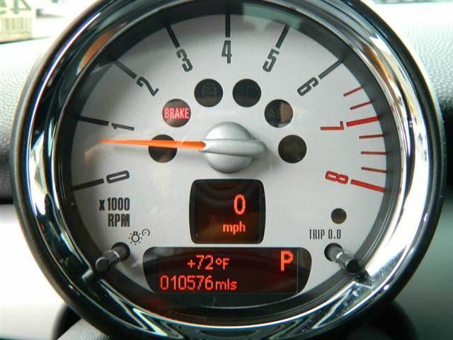 Mini Cooper 2012 photo 2