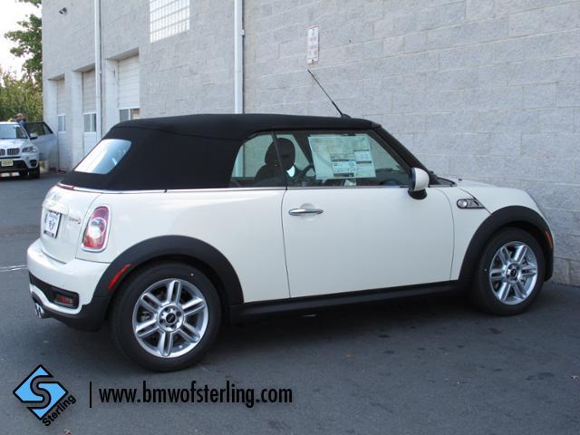 Mini Cooper 2014 photo 1