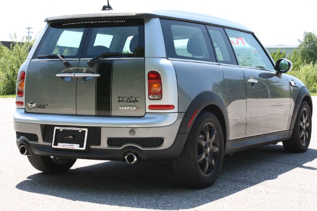 Mini Cooper Clubman 2008 photo 25