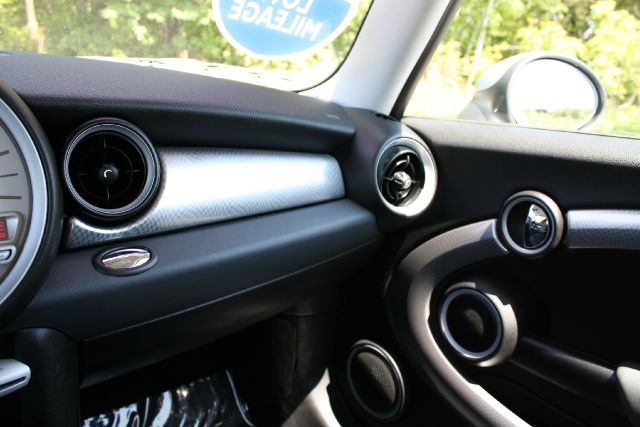 Mini Cooper Clubman 2008 photo 27