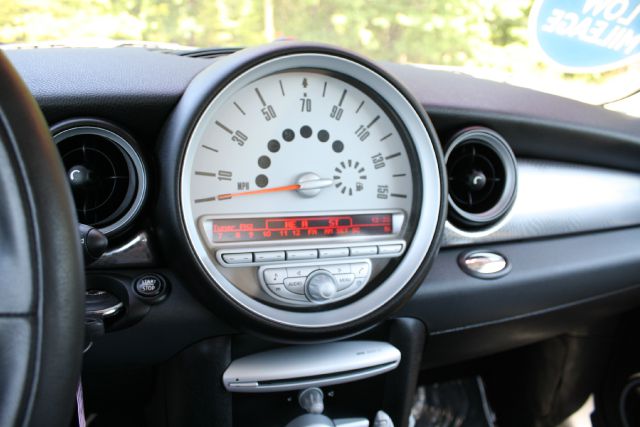 Mini Cooper Clubman 2008 photo 7