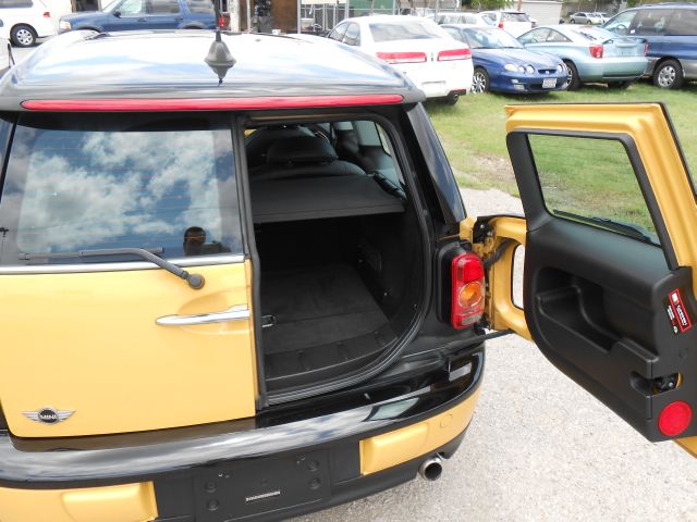 Mini Cooper Clubman 2008 photo 19