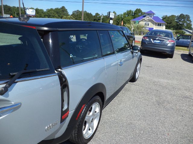 Mini Cooper Clubman 2008 photo 19