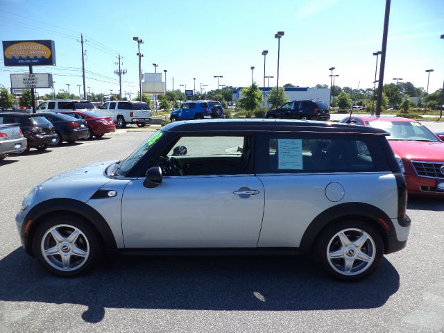 Mini Cooper Clubman 2008 photo 26