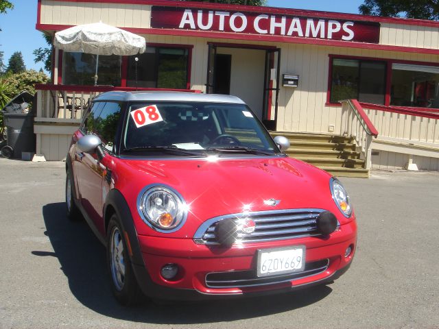 Mini Cooper Clubman 2008 photo 1