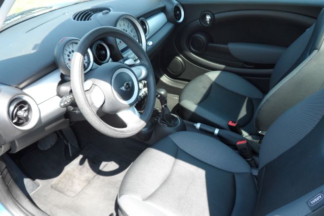 Mini Cooper Clubman 2008 photo 16